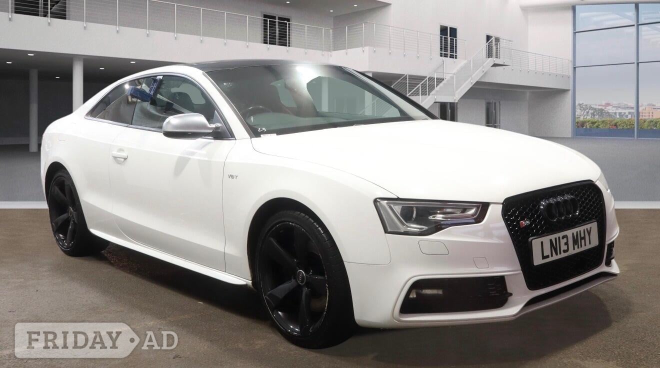 Audi S5 2013 in Havering