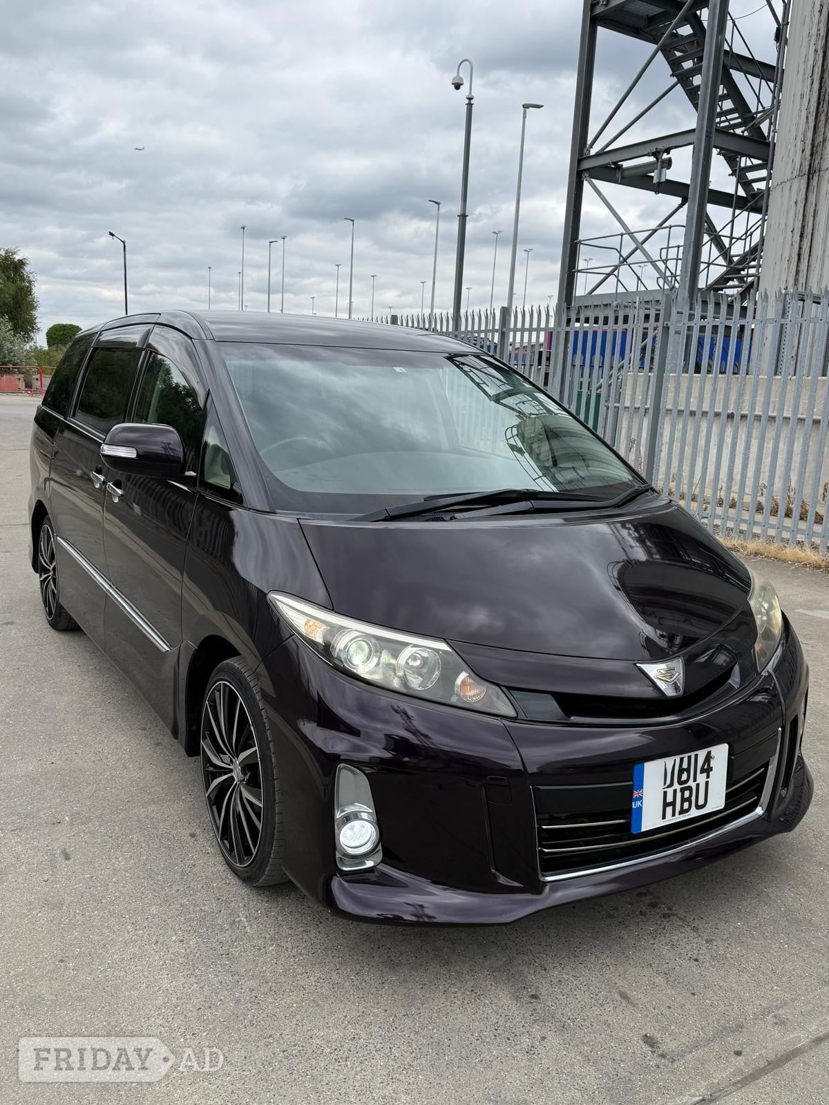 Toyota Estima Rainham