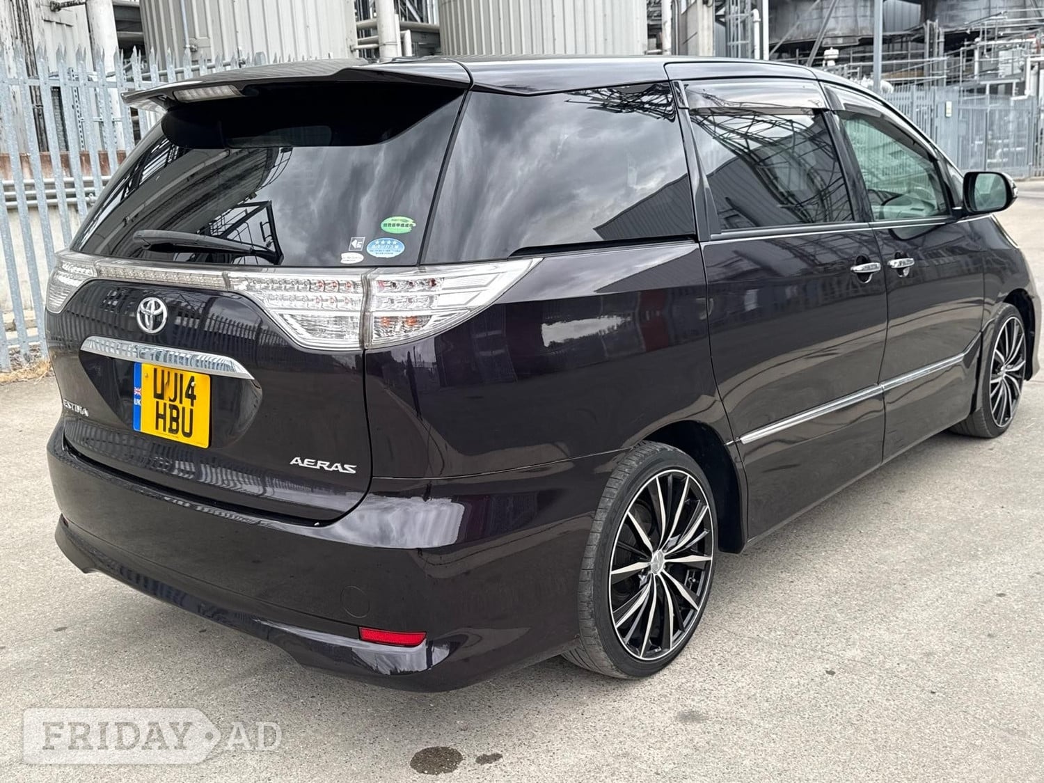 Toyota Estima 2014 - Cars in Rainham