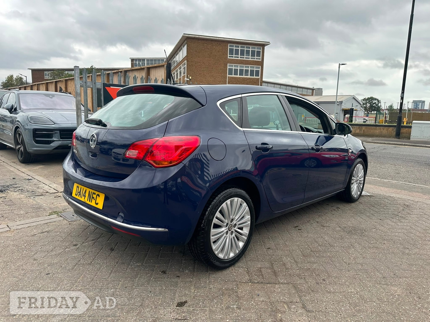 Vauxhall Astra 2014 - Cars in Slough