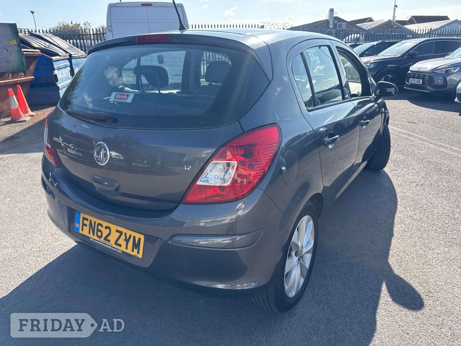 Vauxhall Corsa 2012 - Cars in Portsmouth