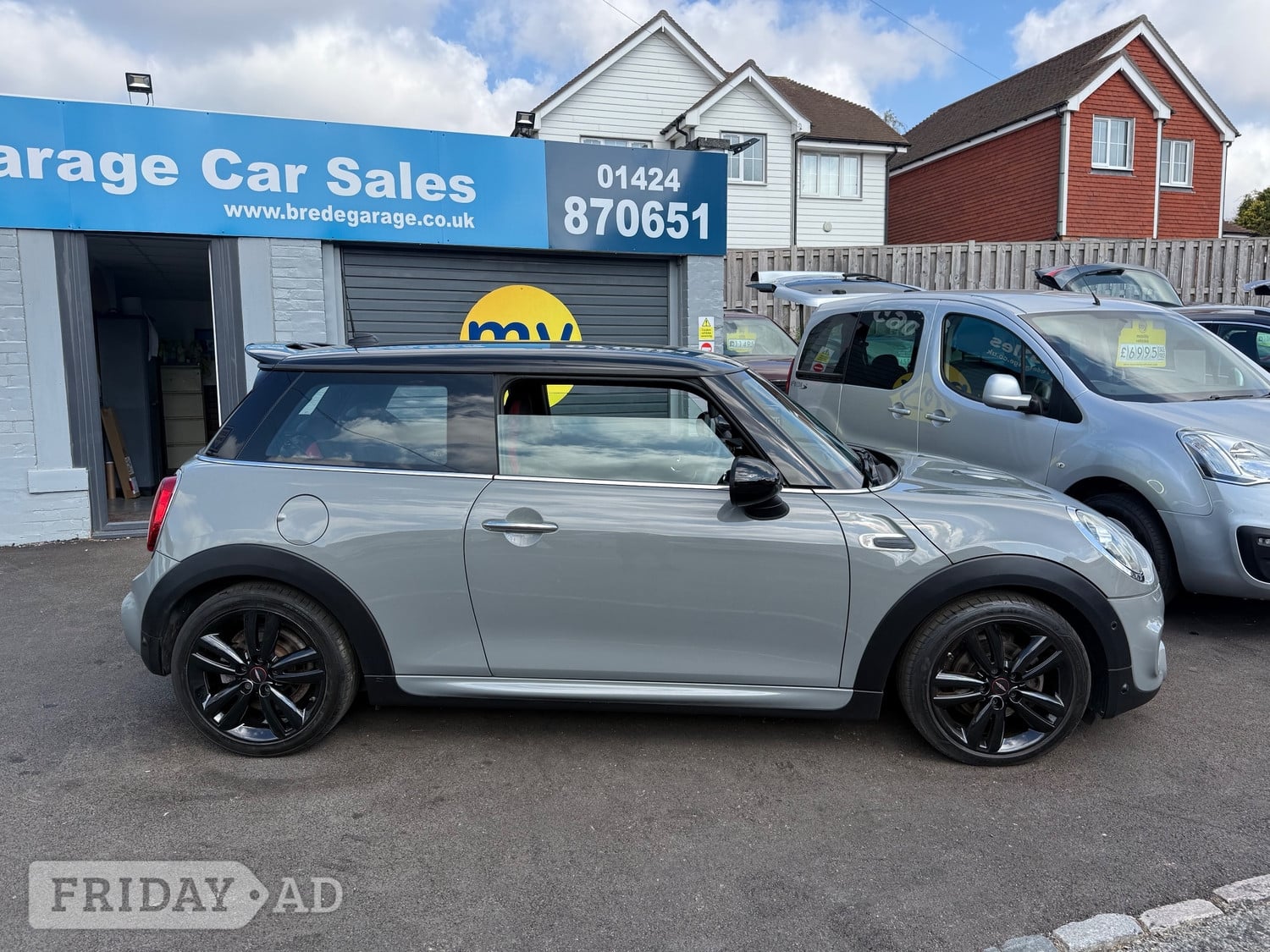 [ berth ]Mini Hatch