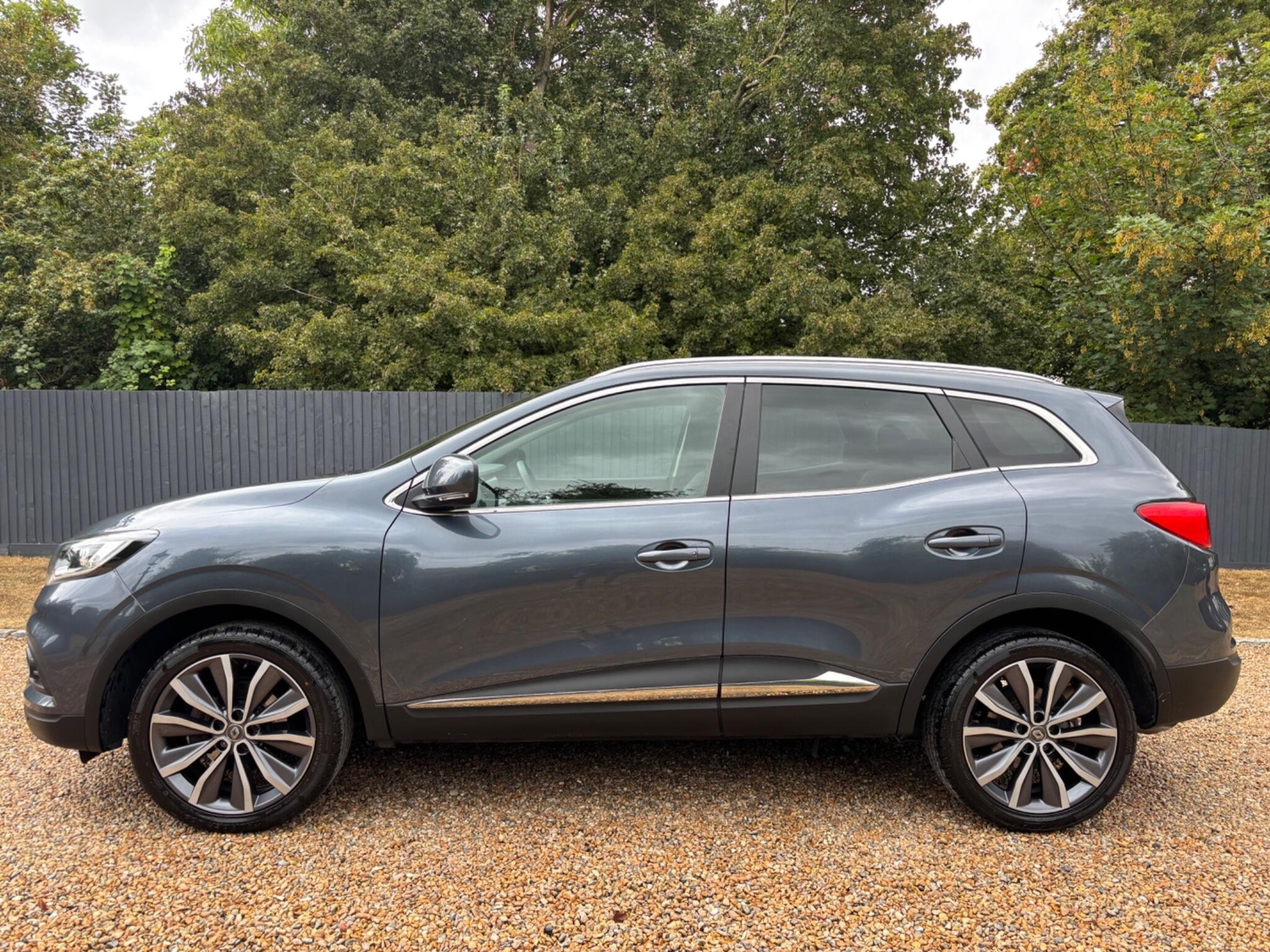 Renault Kadjar 2019 - Cars