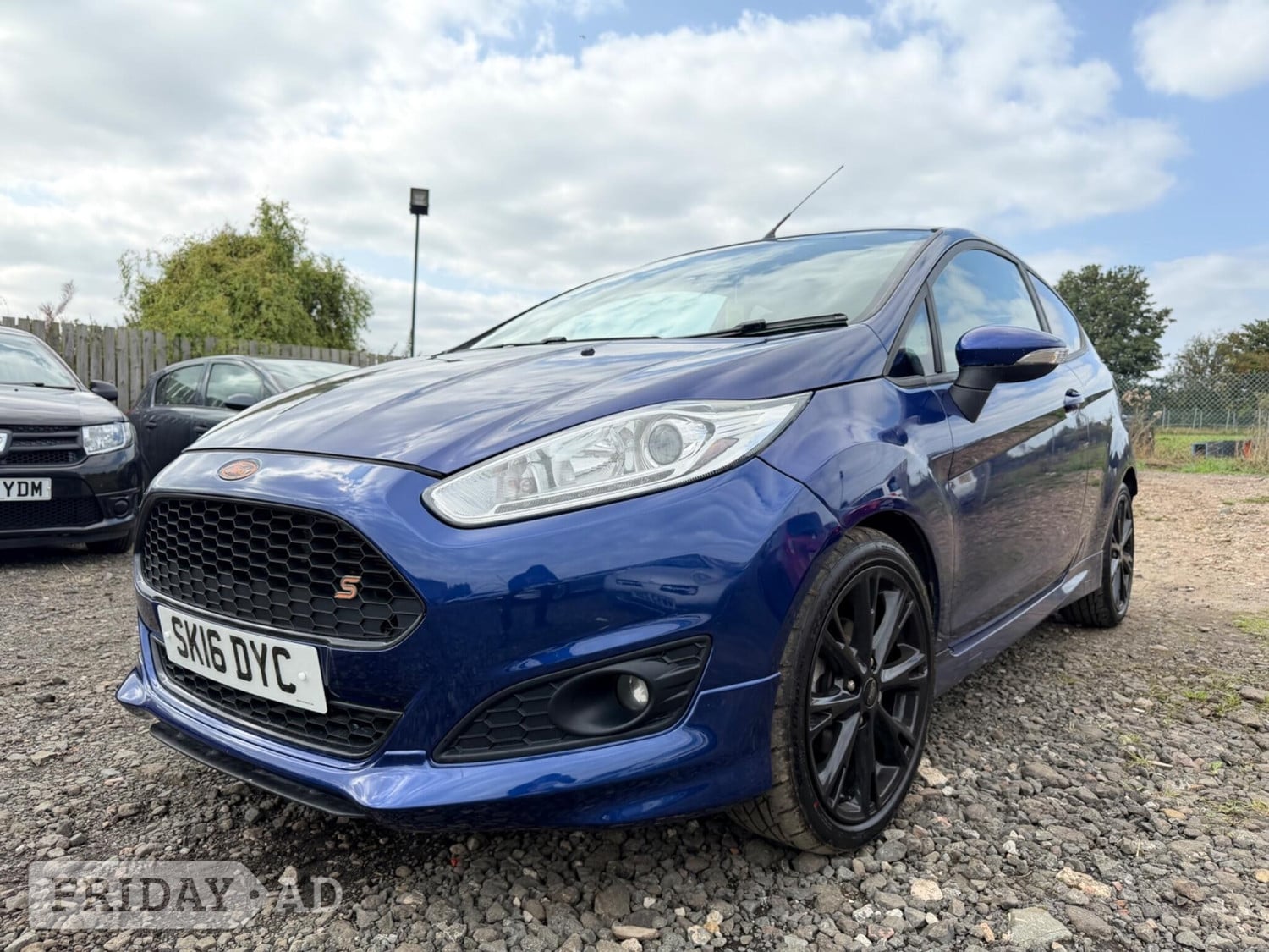 [ berth ]Ford Fiesta