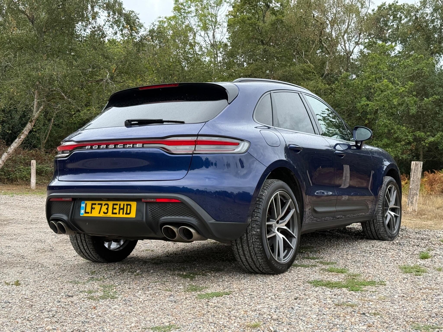 [ berth ]Porsche Macan