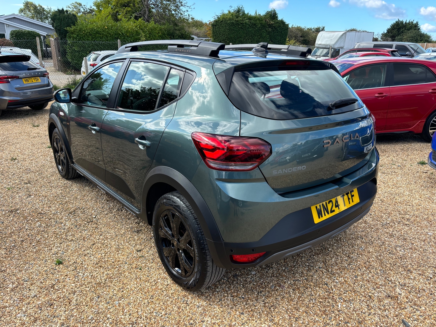 [ berth ]Dacia Sandero Stepway
