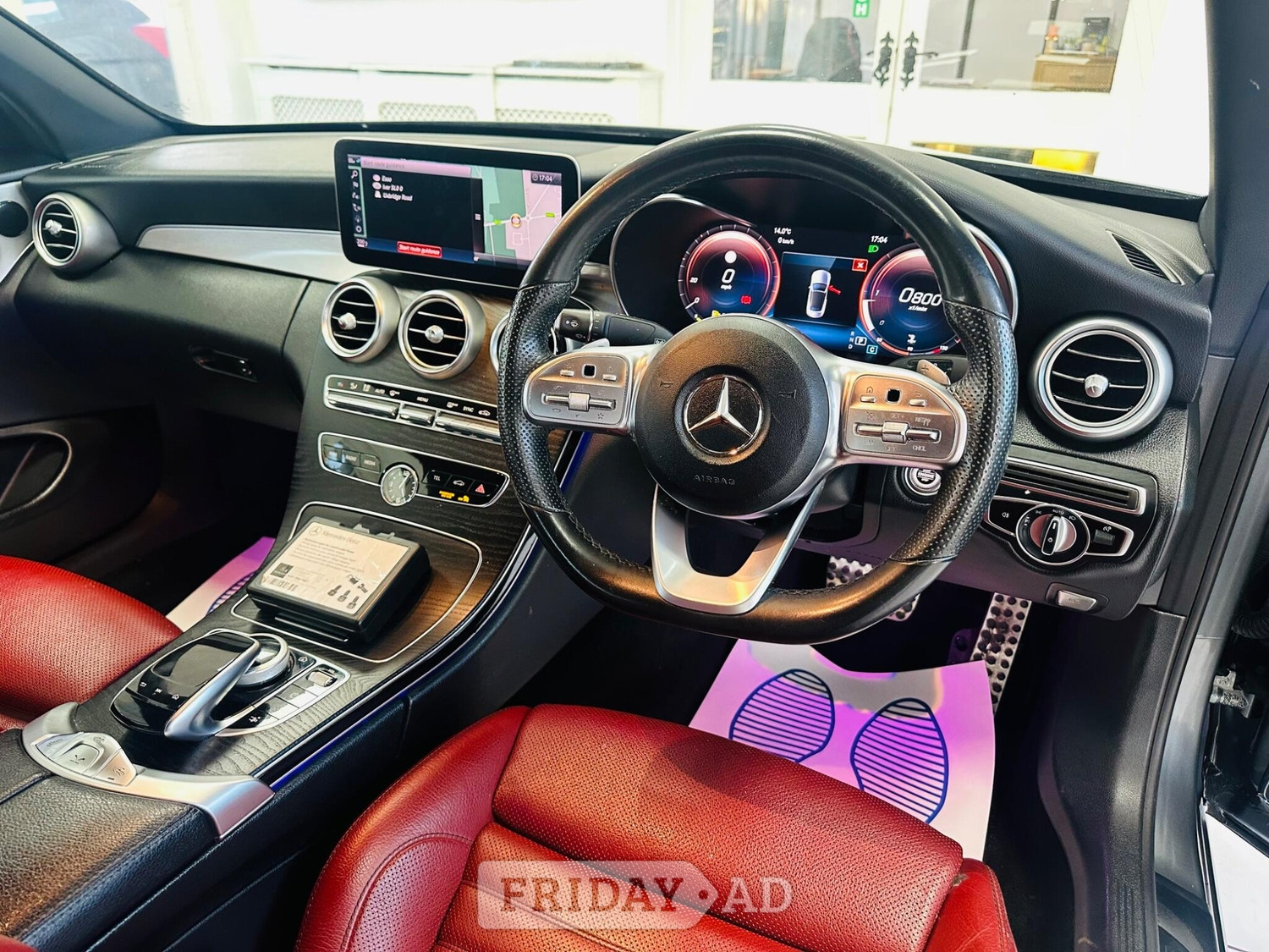 [ berth ]Mercedes-Benz C Class