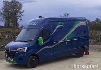 Equi-Sport  Renault Horsebox