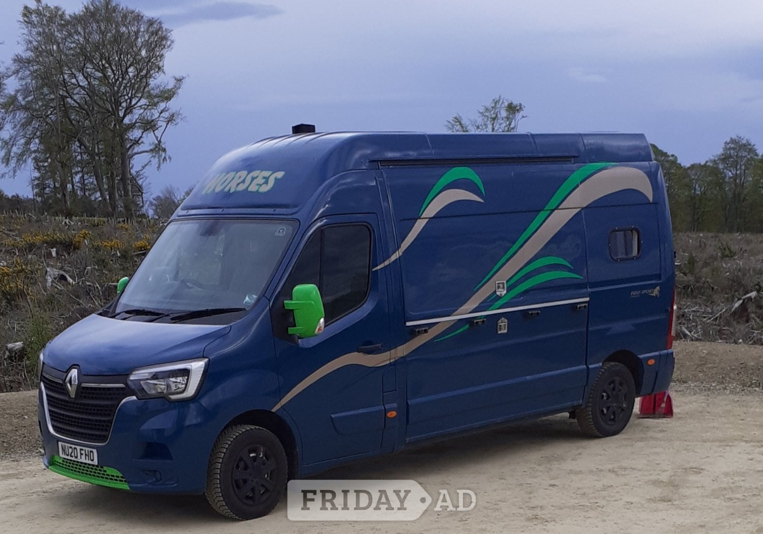 Equi-Sport  Renault Horsebox in Aberdeen