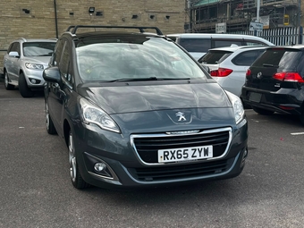 Peugeot 5008 2015