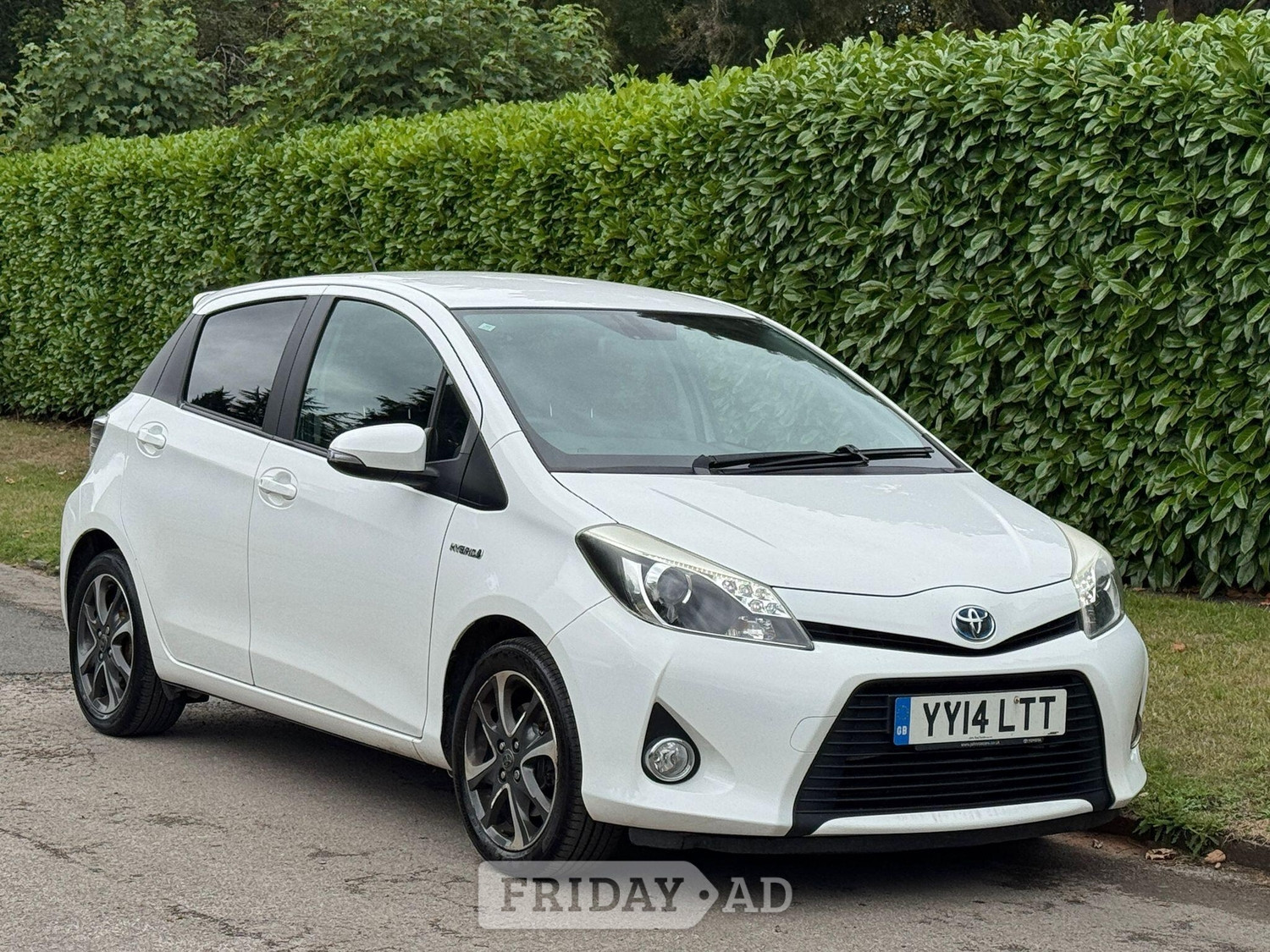Toyota Yaris 2014 in Birmingham
