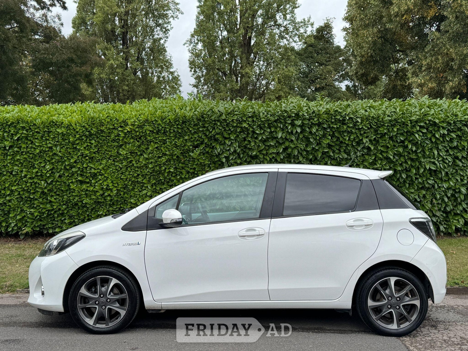 Toyota Yaris 2014 - Cars in Birmingham