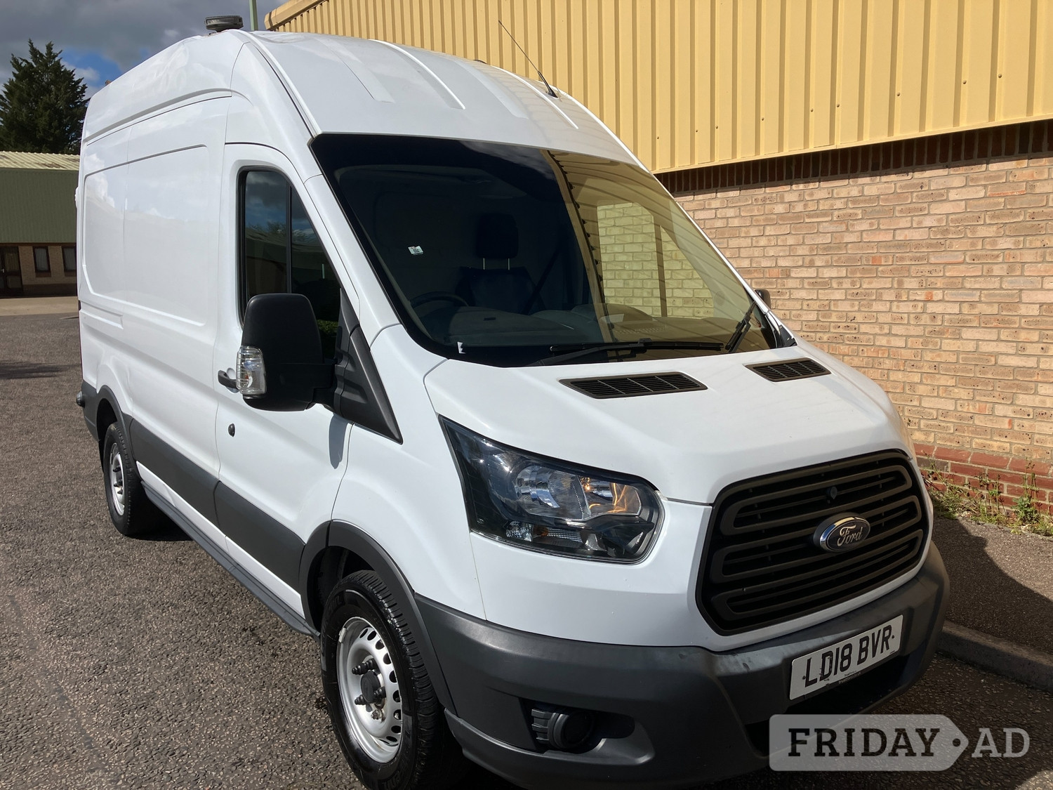 [ berth ]Ford Transit