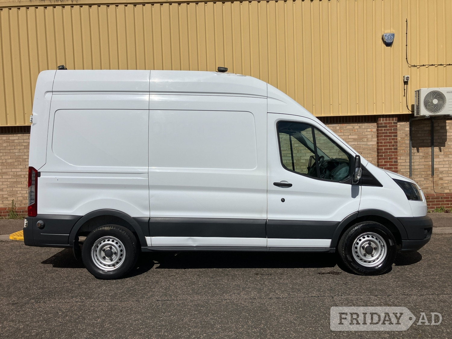 Ford Transit 2018 - Vans & Commercial Vehicles in Ashbourne