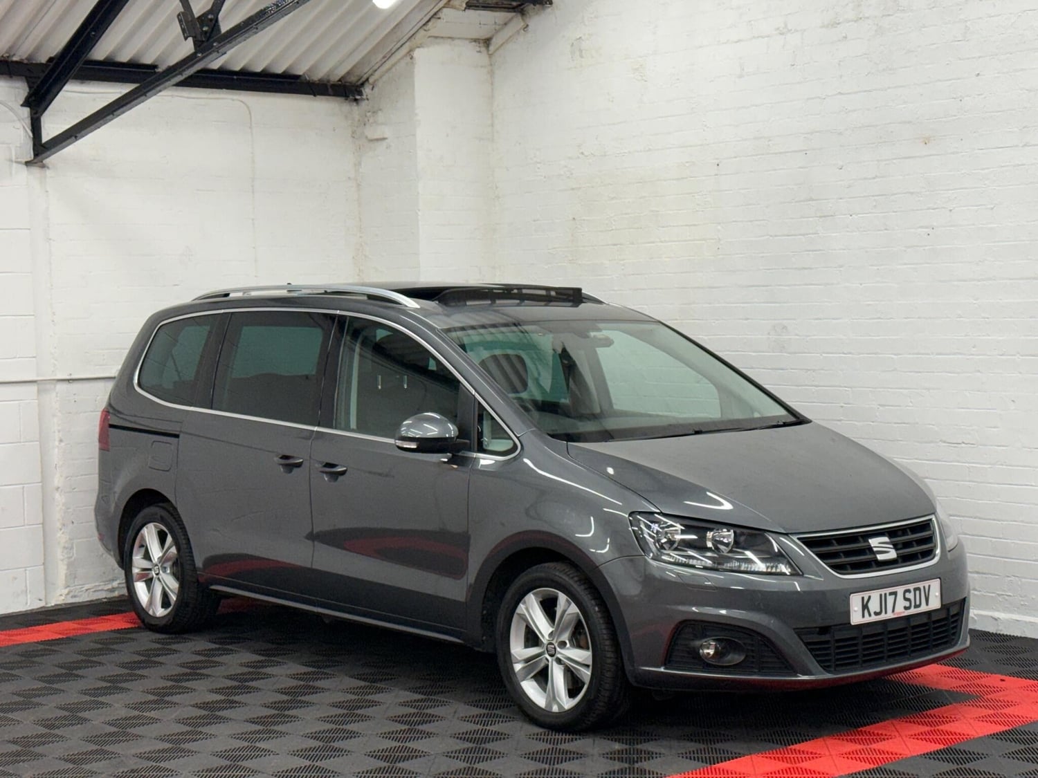 SEAT Alhambra 2017 - Cars in Birmingham