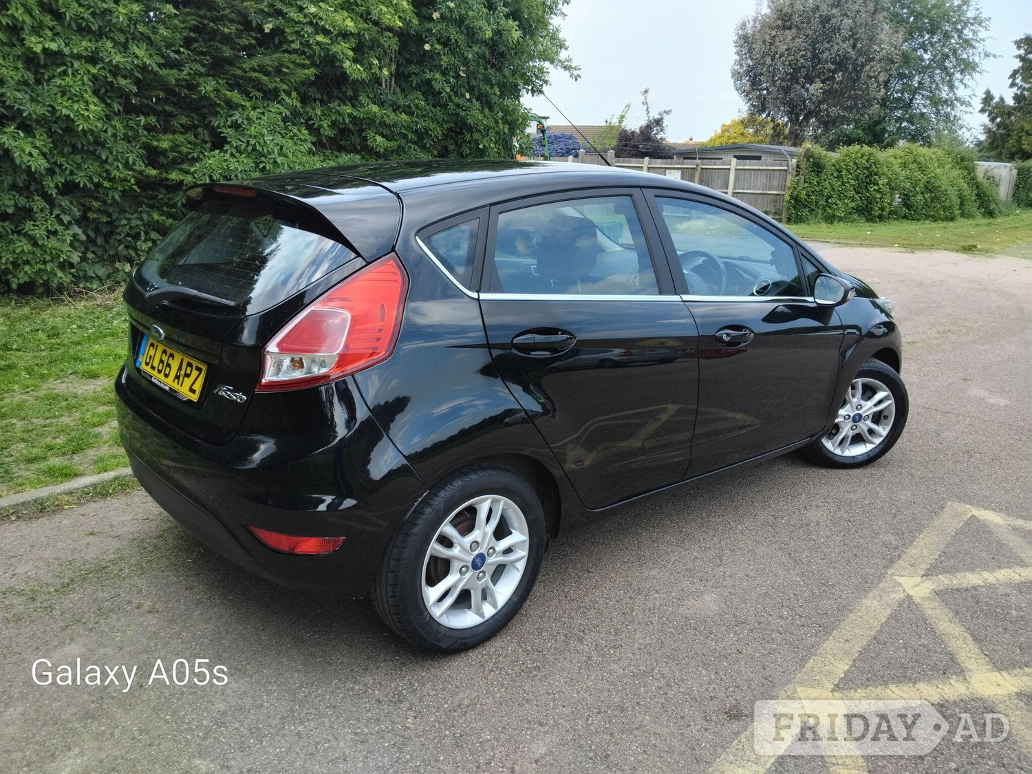 Ford Fiesta 2016 - Cars in Gillingham