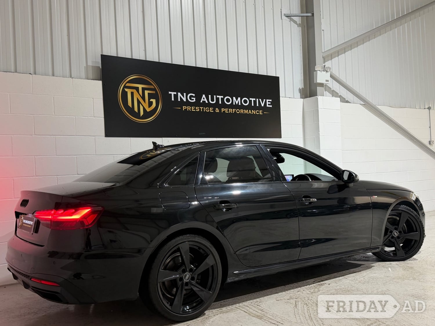[ berth ]Audi A4