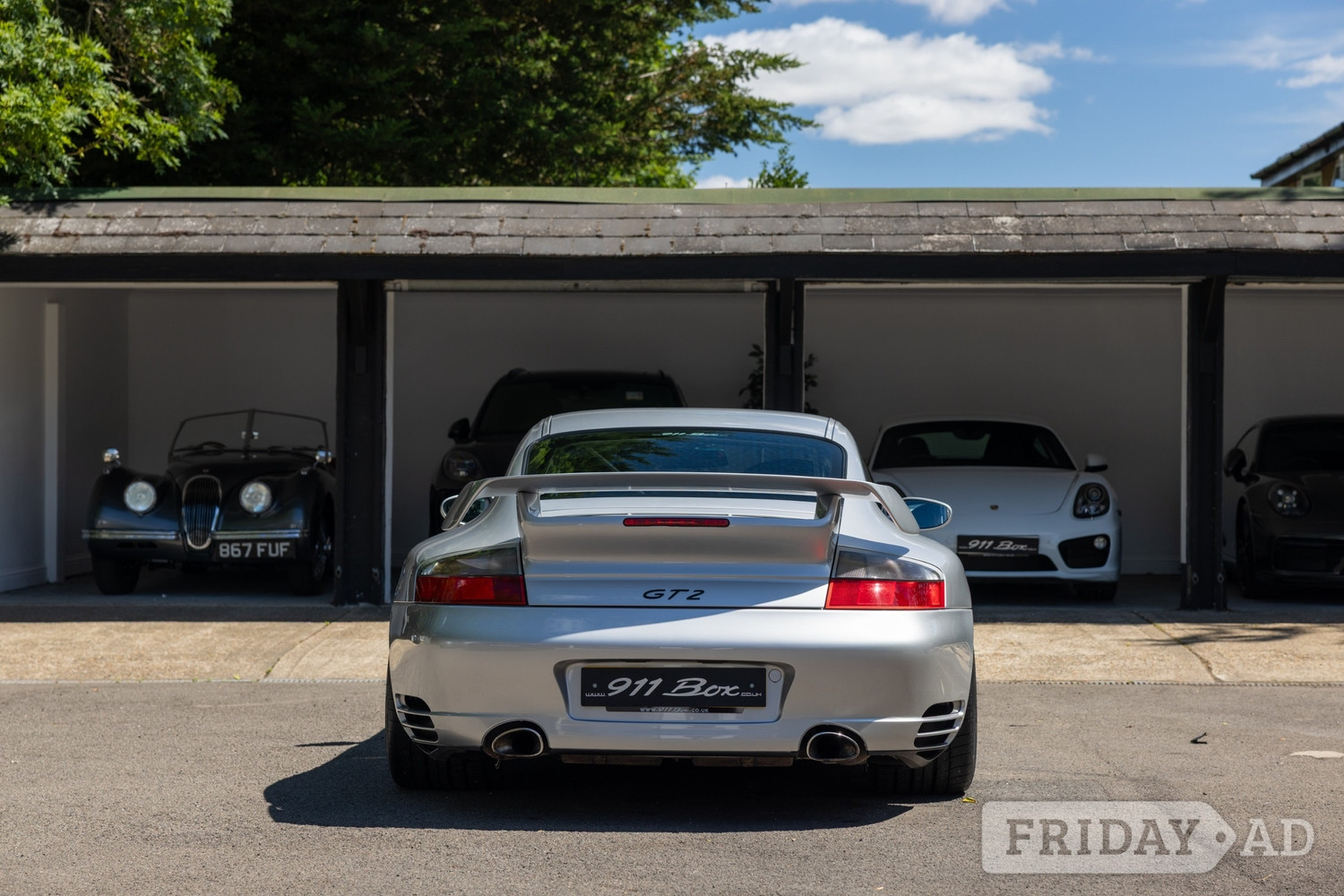Porsche 911 2002 - Cars in Bromley