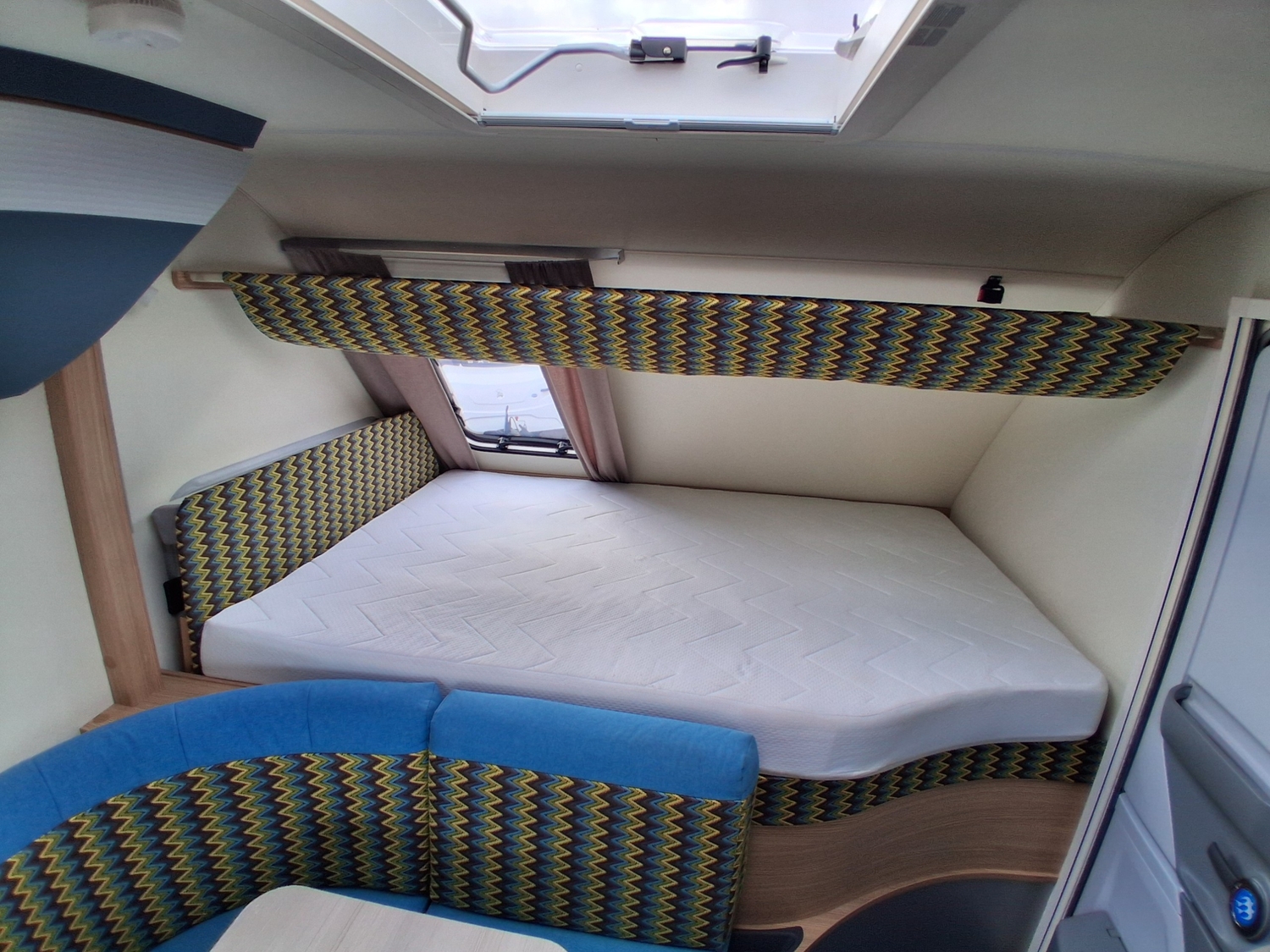 Knaus Sport & Fun 2017 - Motorhomes & Caravans