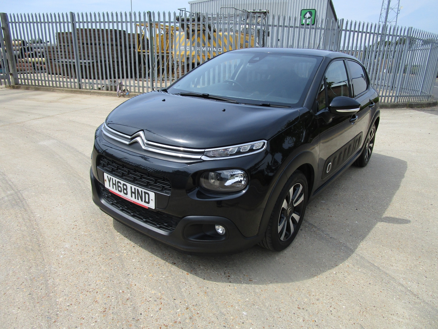 [ berth ]Citroen C3