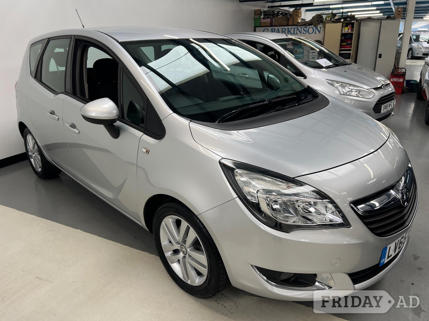 Vauxhall Meriva 2015 in Bolton