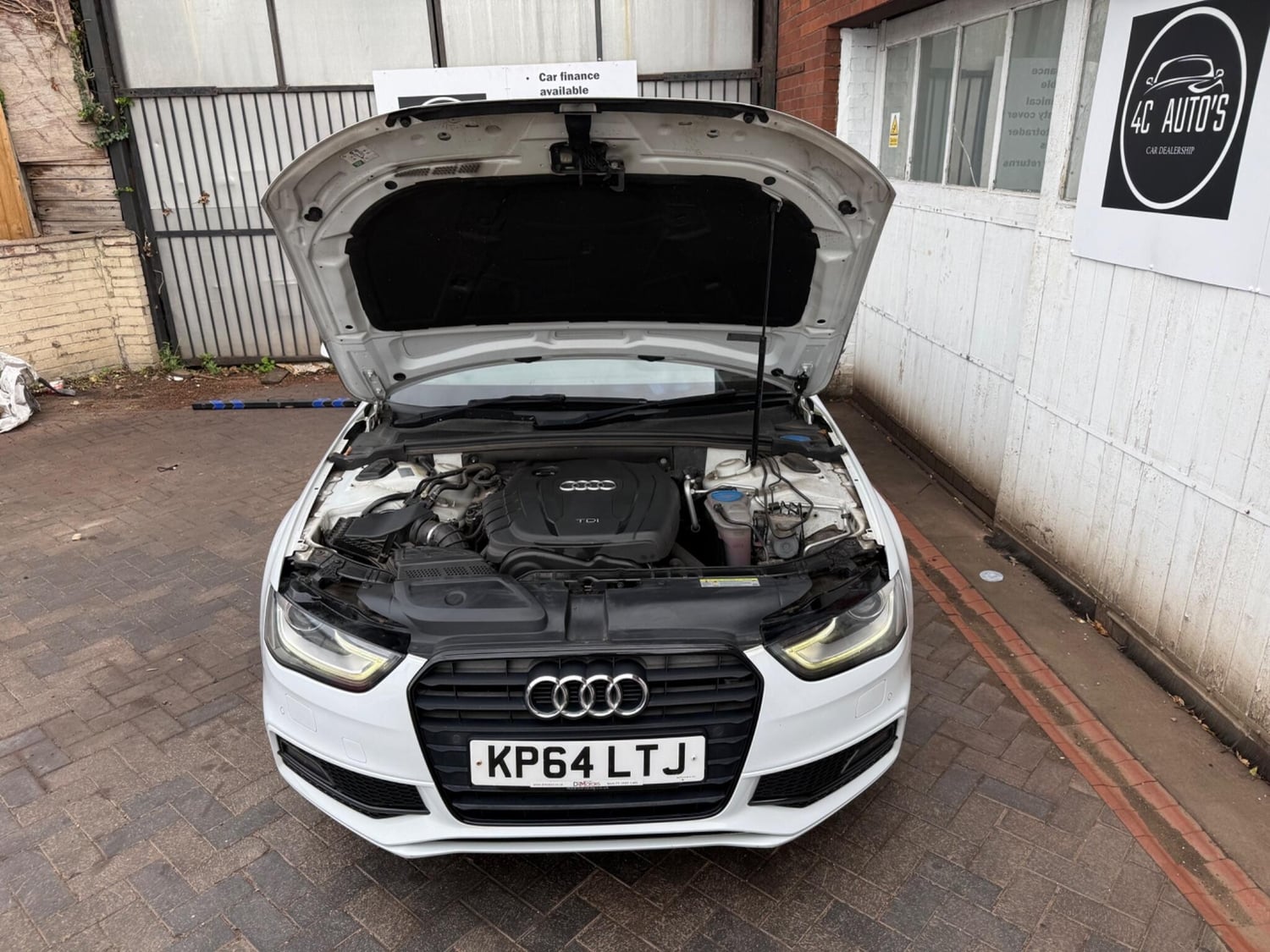 [ berth ]Audi A4