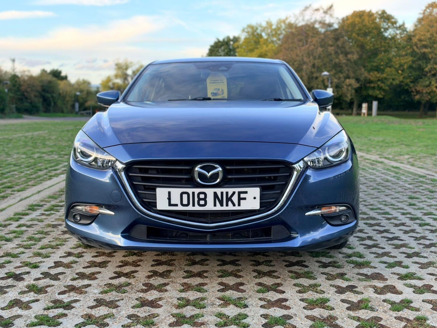[ berth ]Mazda 3