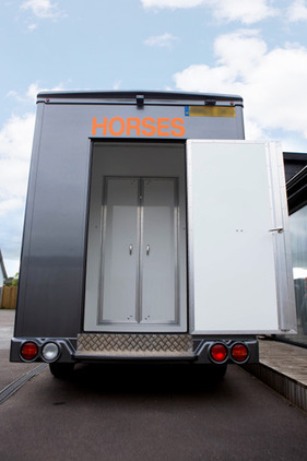 Hunter   Horsebox - Trailers & Horseboxes in Manchester