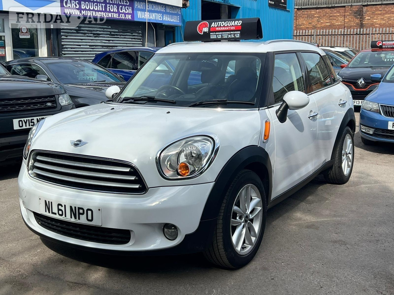 [ berth ]Mini Countryman