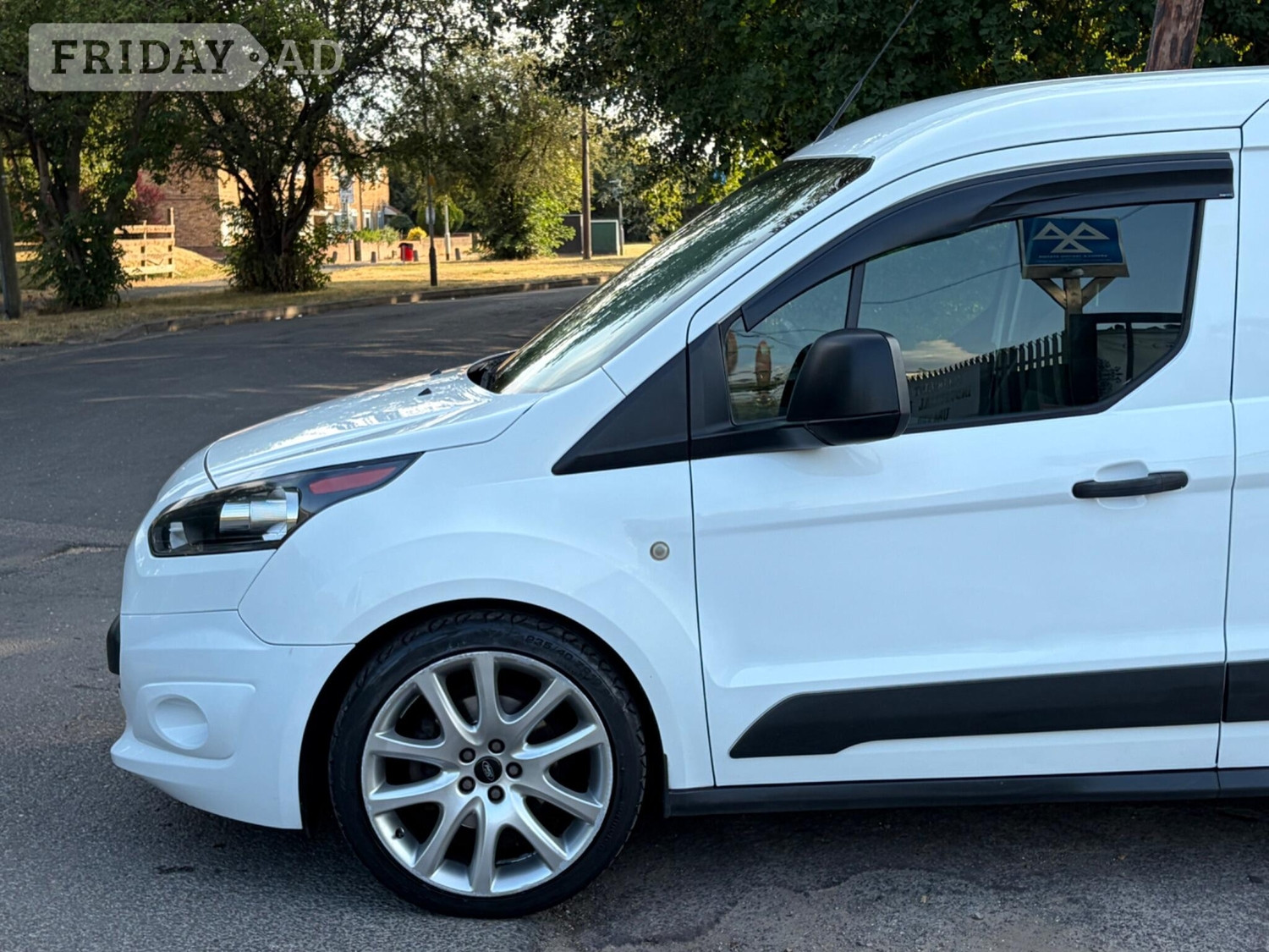 Ford Transit Connect 2016 - Vans & Commercial Vehicles in Hayes