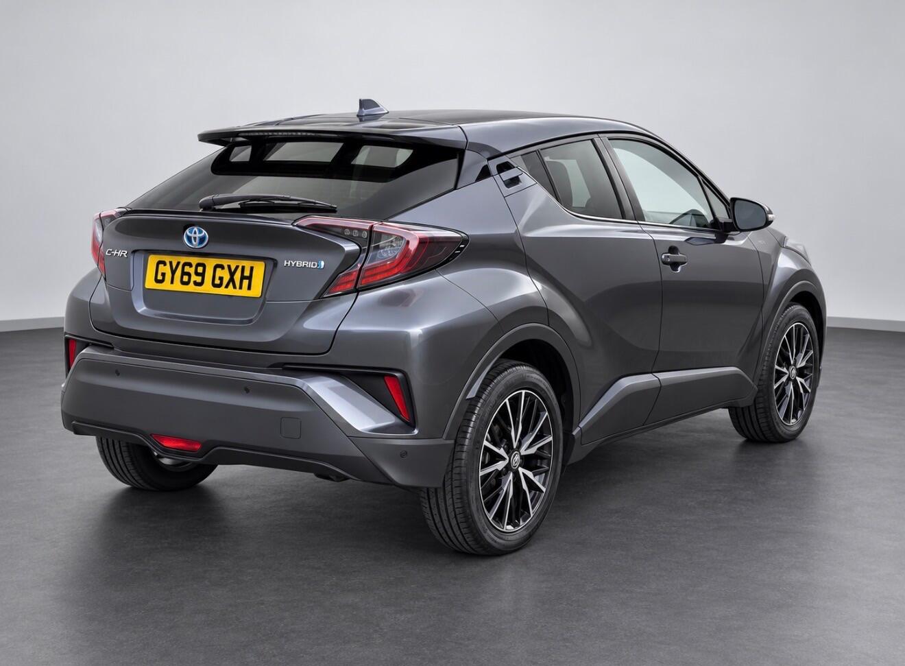 Toyota C-HR 2019 - Cars