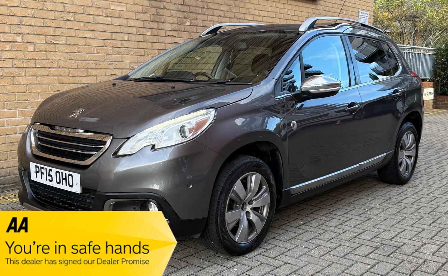 Peugeot 2008 2015 in Willesden