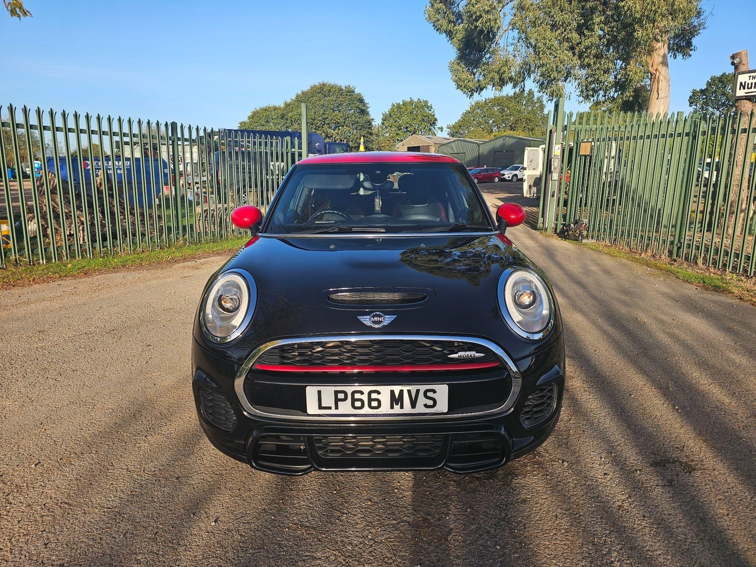 Mini Hatch Reading