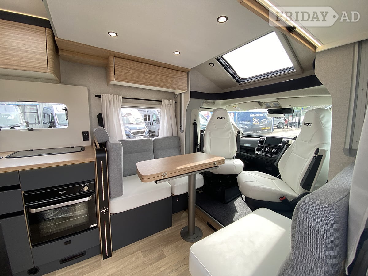 Pilote Evidence P740 FC 2026 for sale - Motorhomes & Caravans