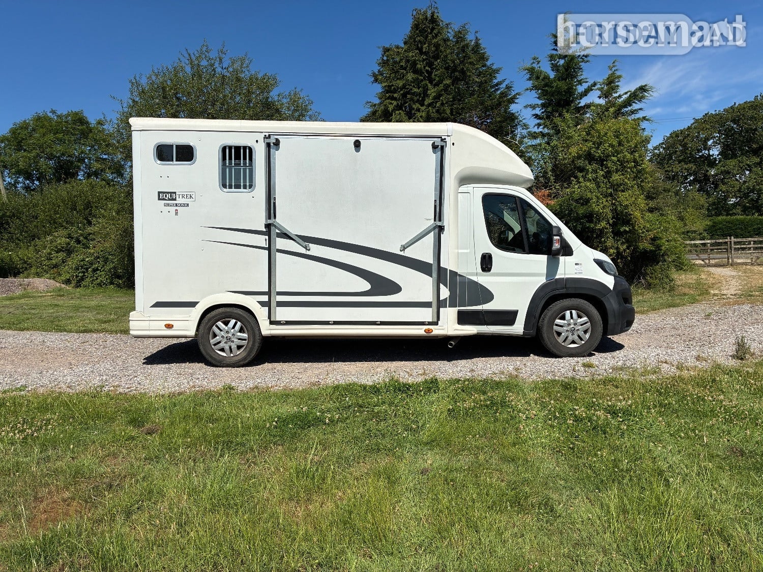 Equi-Trek Super Sonic Peugeot Horsebox in Chard