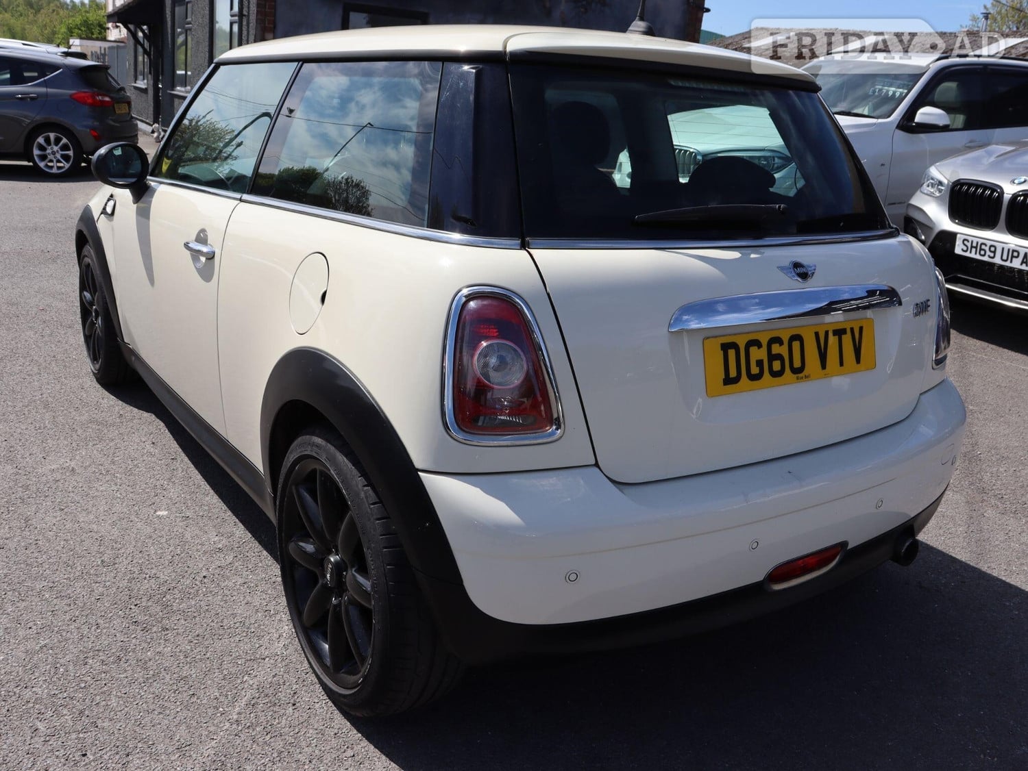 Mini Hatch 2010 - Cars in Coalville