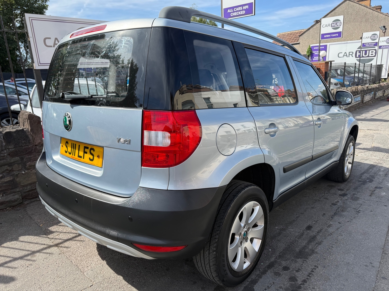 Skoda Yeti 2011 - Cars