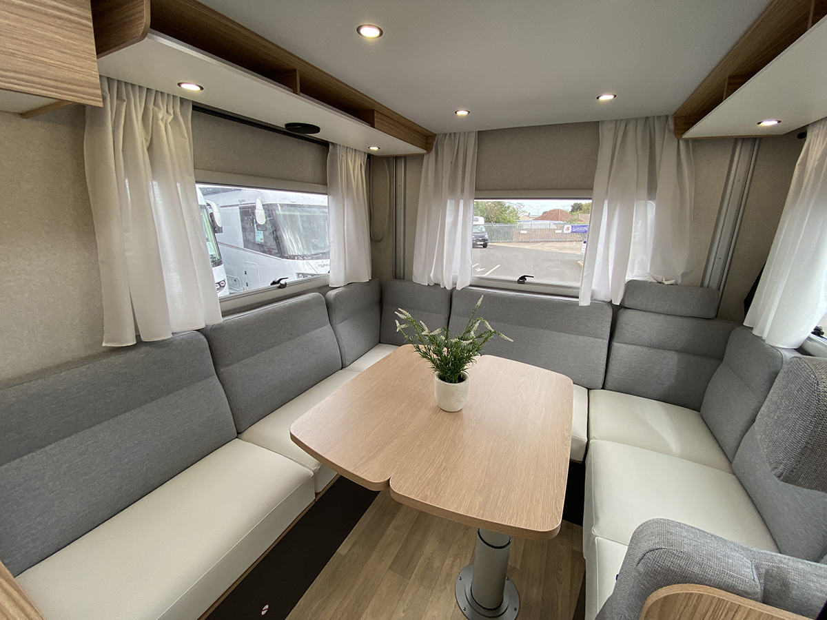 Pilote Pacific P720U Evidence 2026 for sale - Motorhomes & Caravans