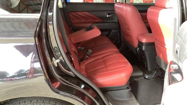 [ berth ]Mitsubishi Outlander