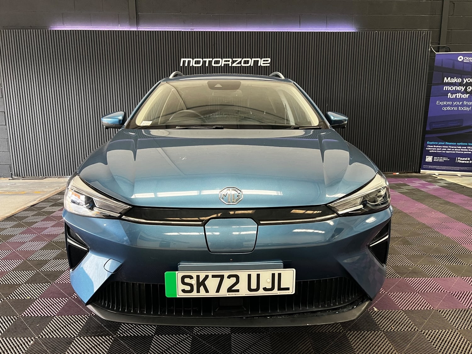 MG MG5 2023 - Cars