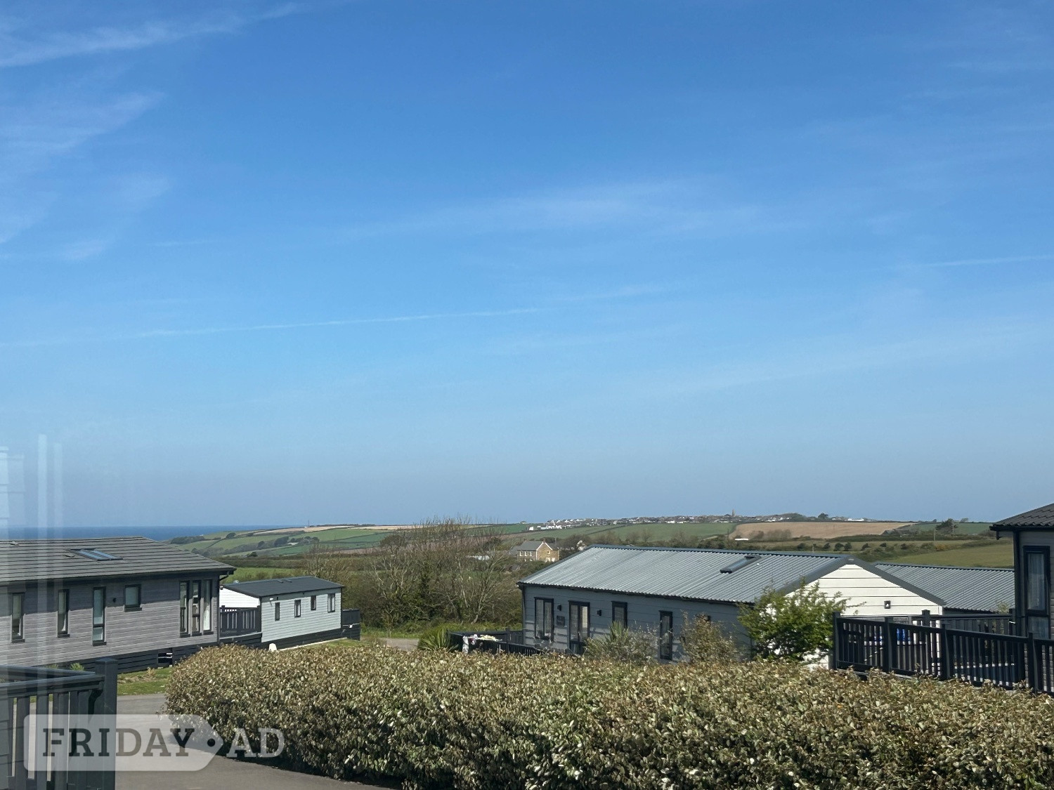 Perranporth Beautiful 2 bedroom lodge with hot tub 
