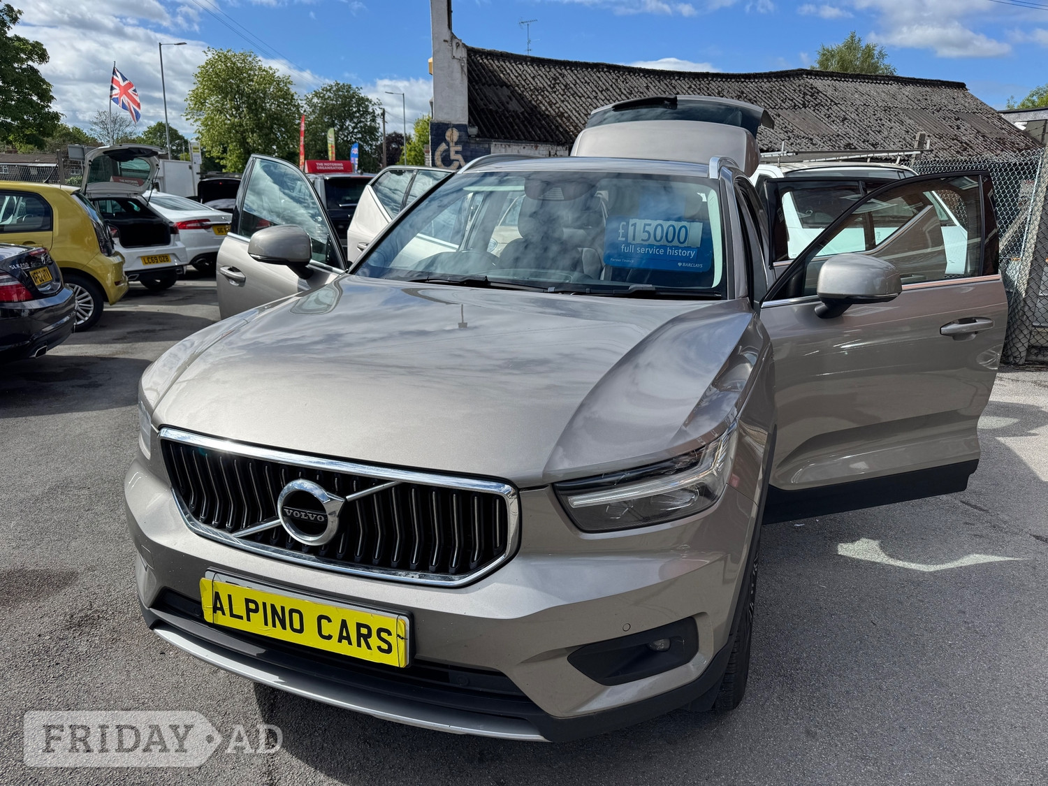 [ berth ]Volvo XC40