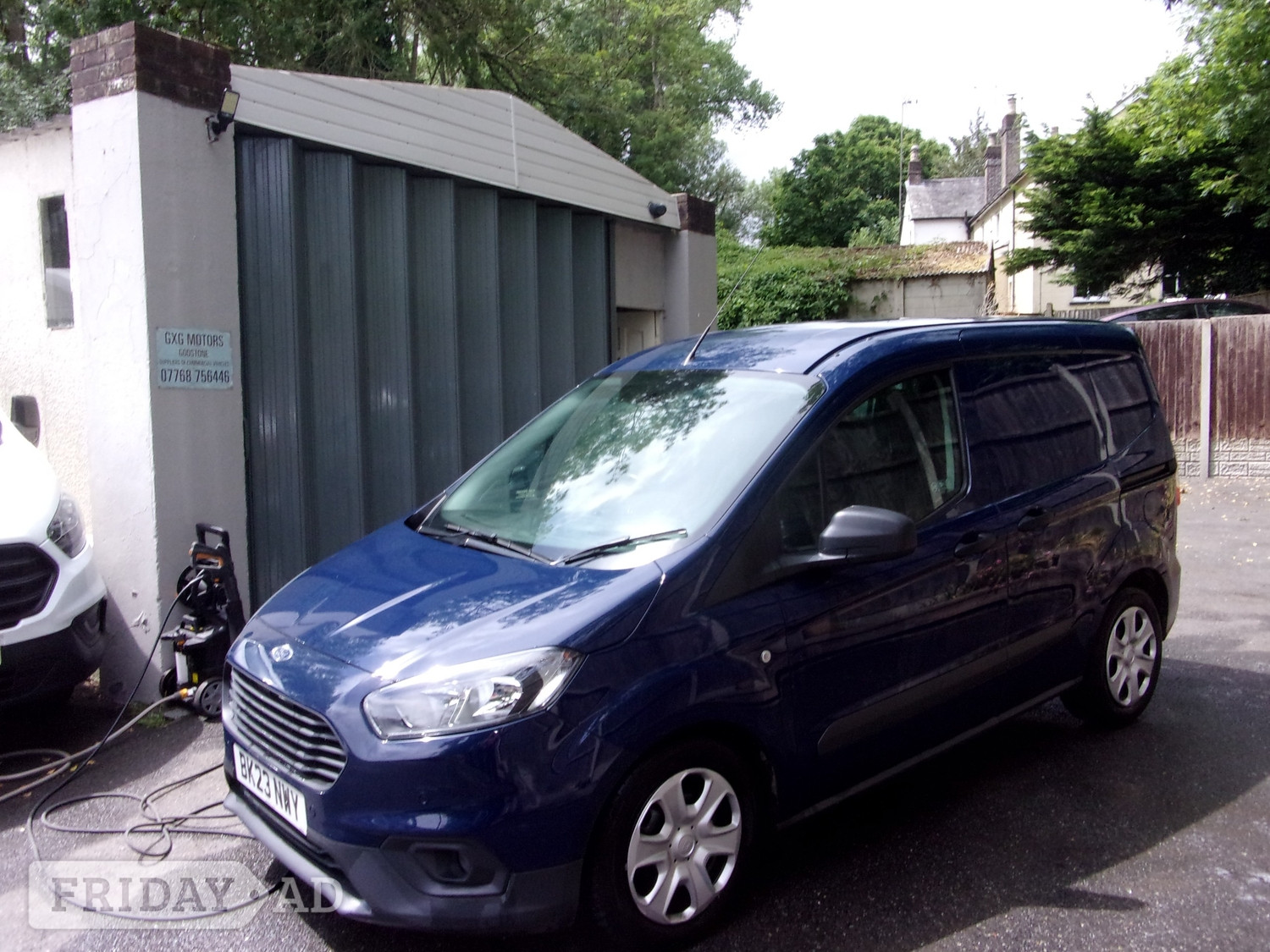 Ford Transit Courier 2023 in Godstone