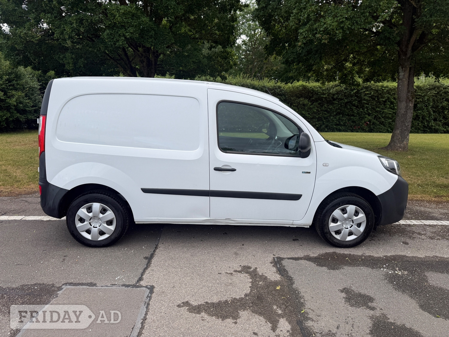[ berth ]Renault Kangoo