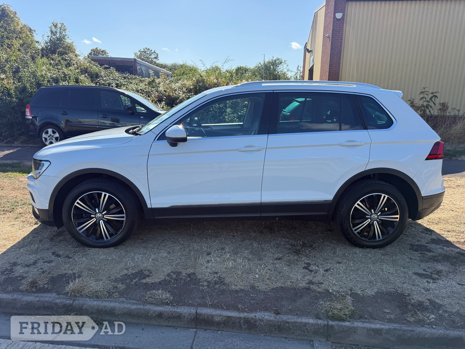 Volkswagen Tiguan 2017 - Cars