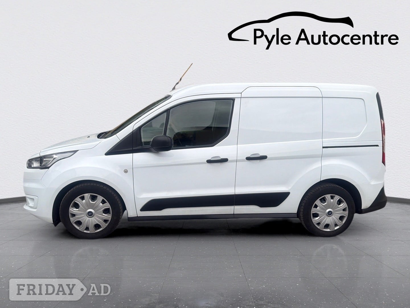 Ford Transit Connect 2018 - Vans & Commercial Vehicles in Bridgend