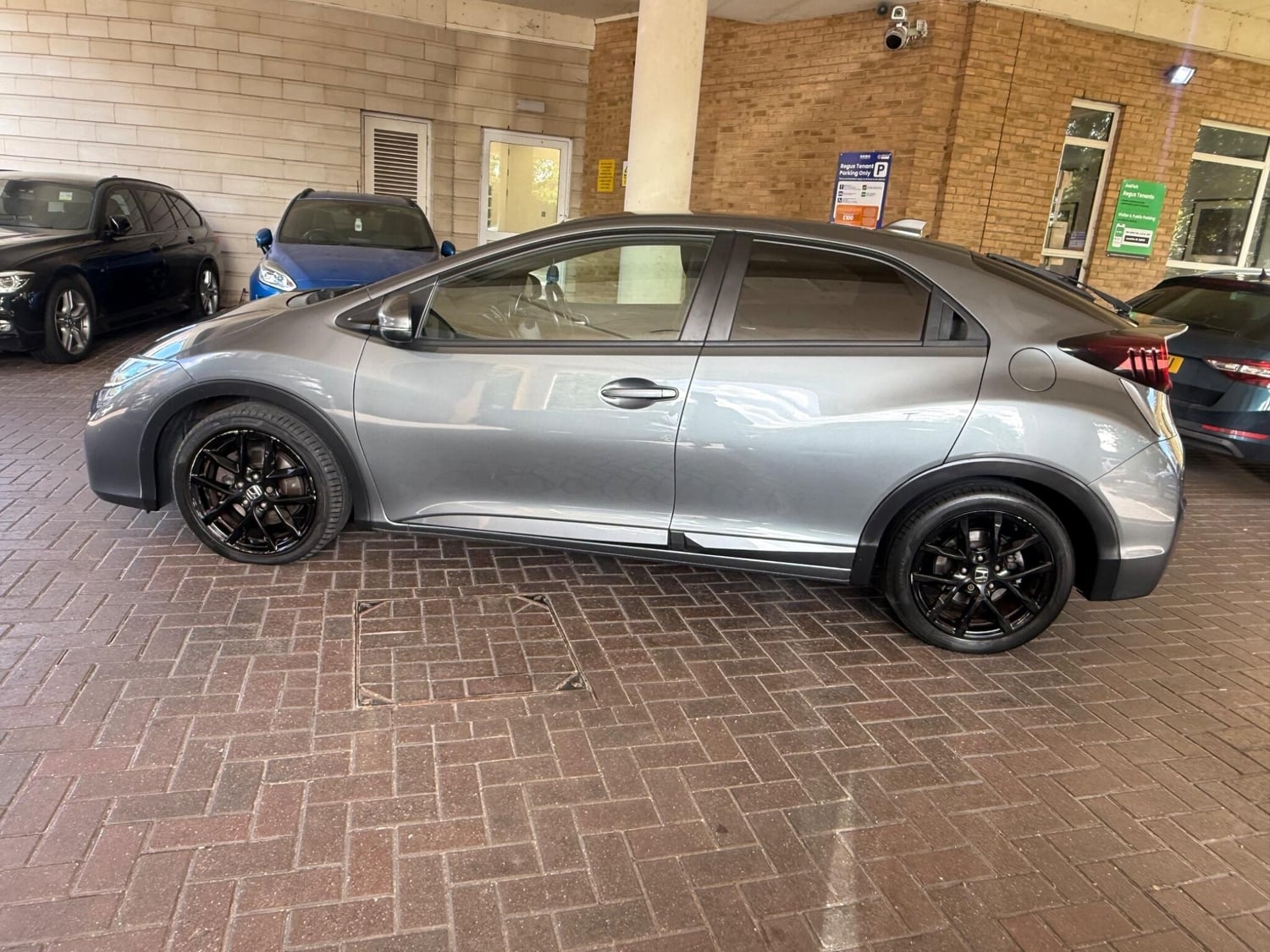 Honda Civic 2016 - Cars