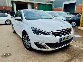 Peugeot 308 2016