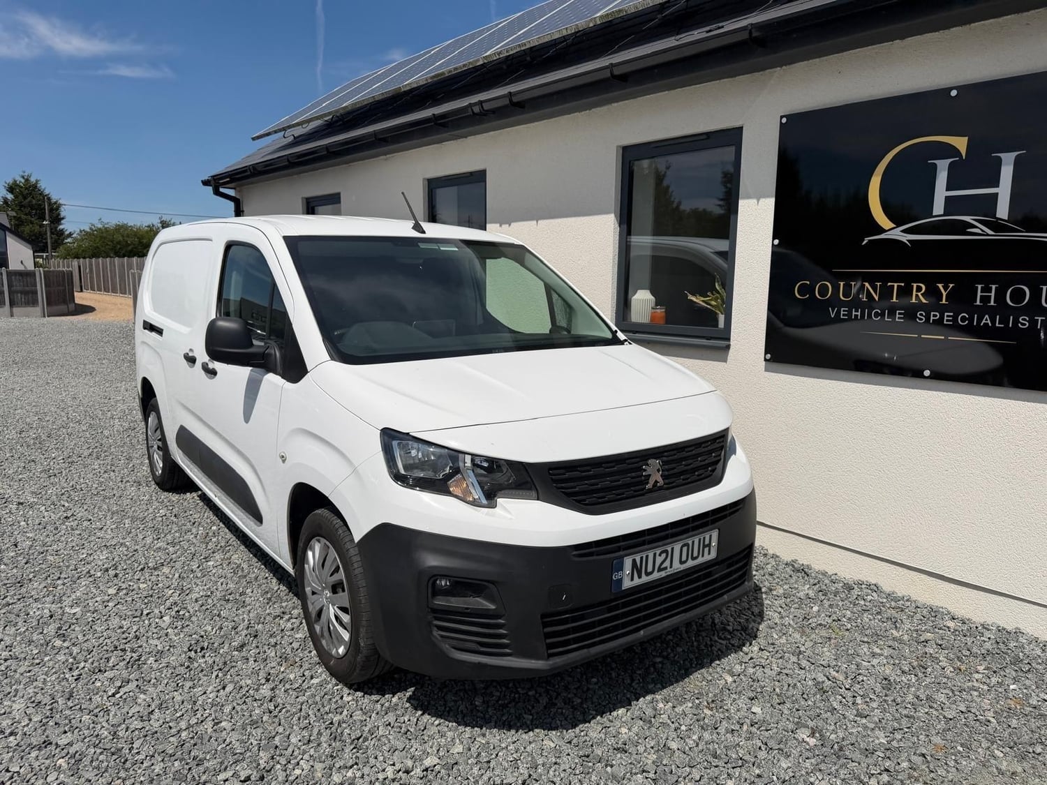 [ berth ]Peugeot Partner