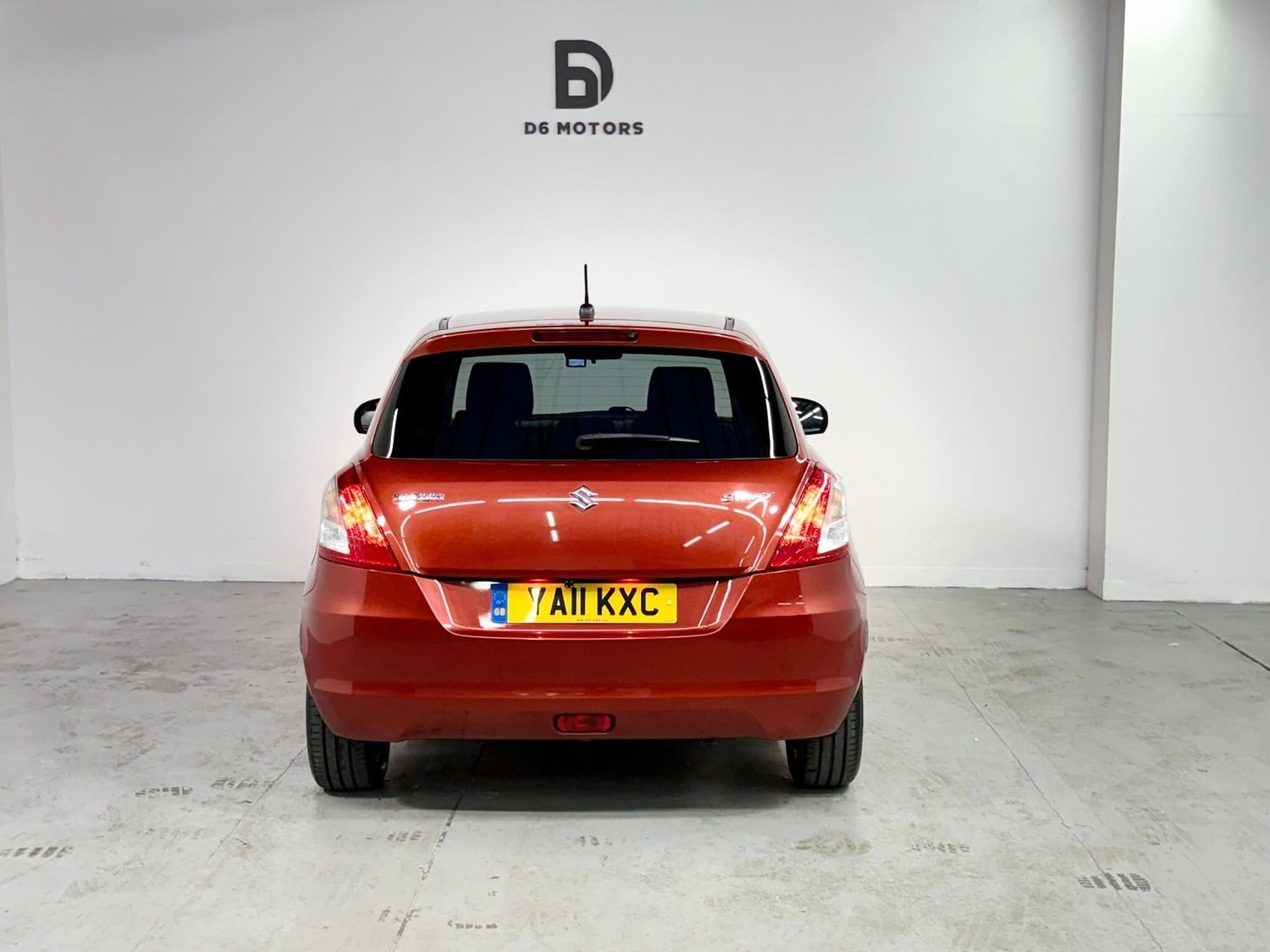 Suzuki Swift 2011 - Cars in Brent